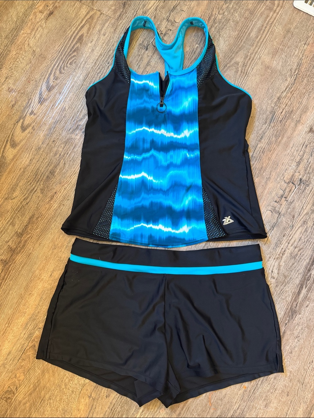 Active Women's Black And Aqua Racerback Tankini Set